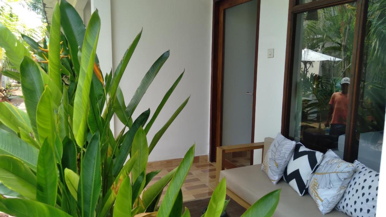 Palm Trees Villas Gili Air Bagian luar foto